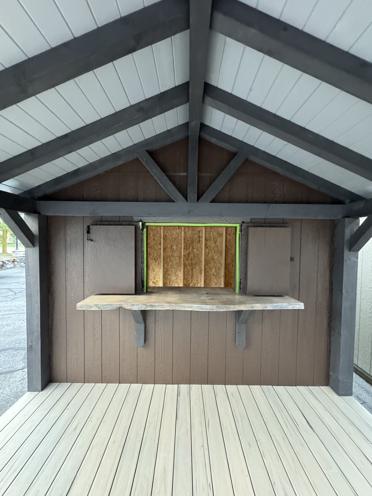 Pavilion/Bar - Image 3