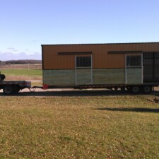 Horse Shelter-Delivery