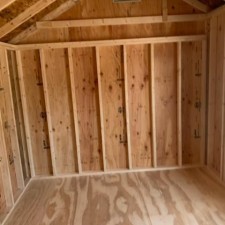 10×20 Carriage House INSIDE-28